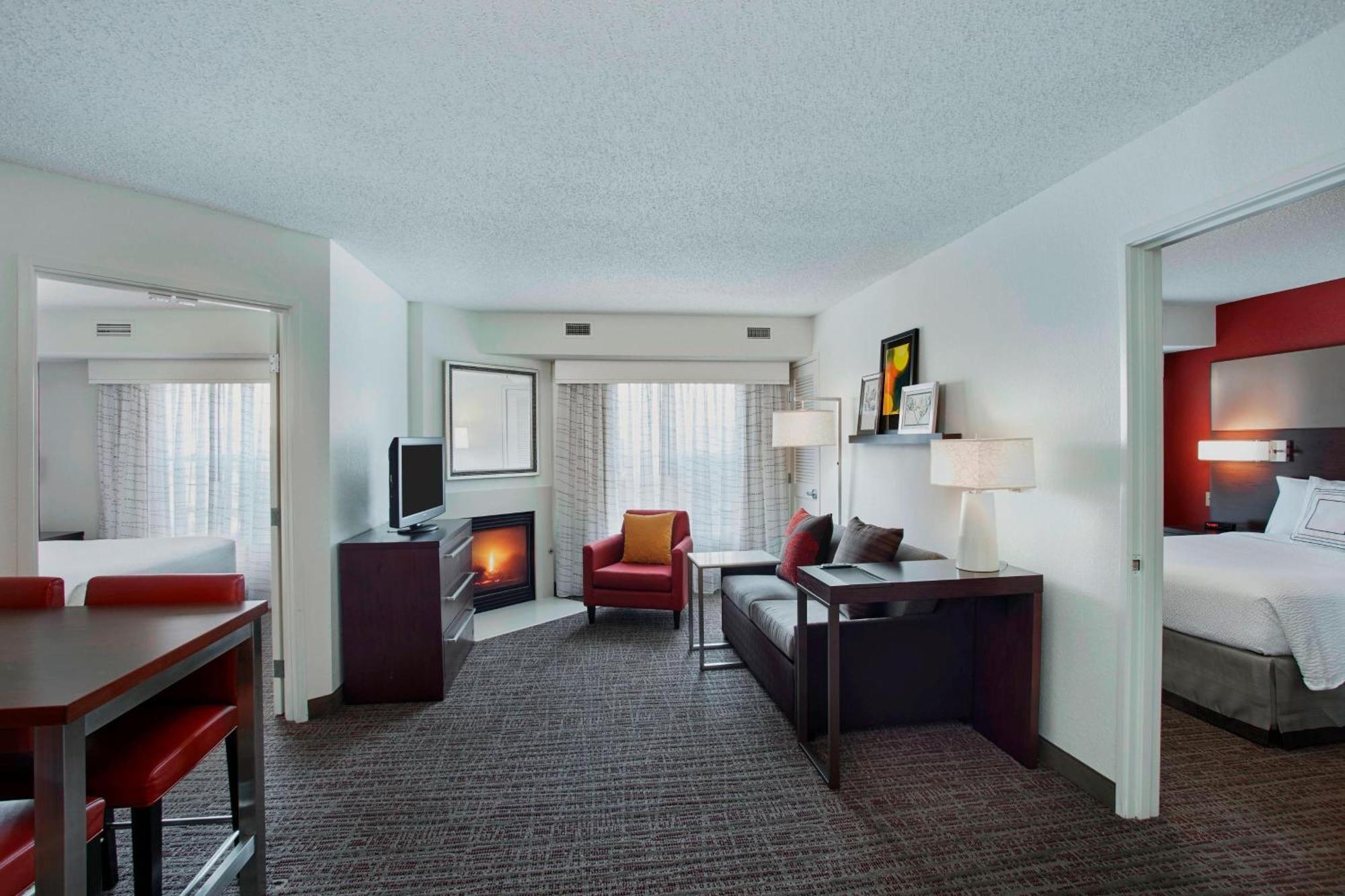 Residence Inn Detroit / Auburn Hills Pontiac Exterior foto
